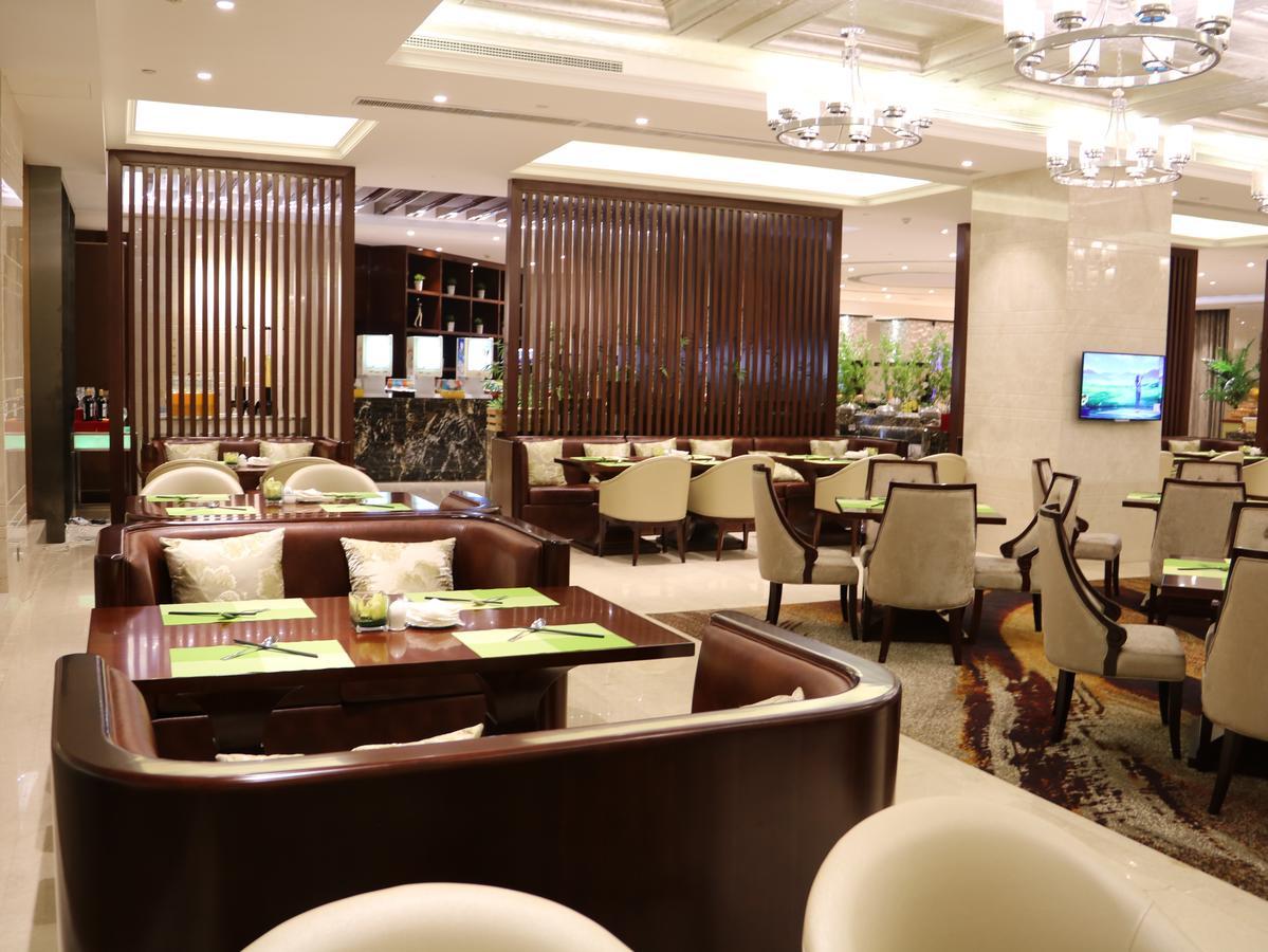 Jinqian Jiahua International Hotel Chishui  Екстер'єр фото
