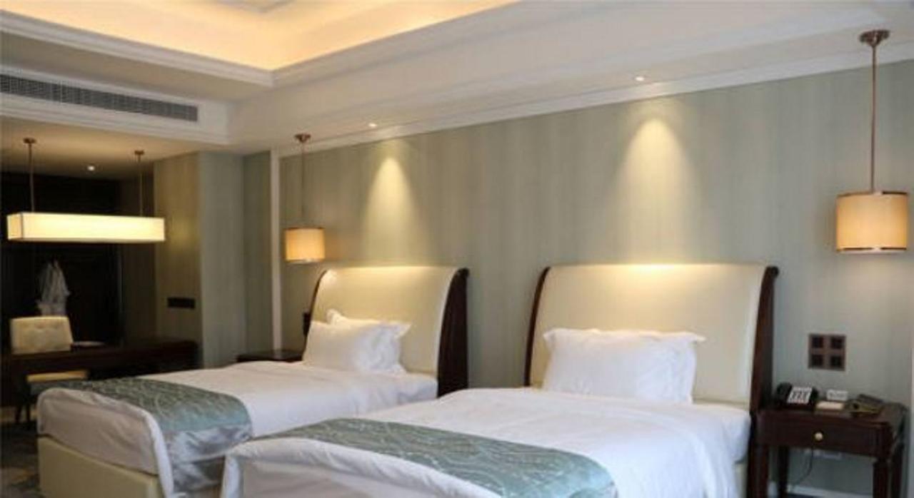 Jinqian Jiahua International Hotel Chishui  Екстер'єр фото