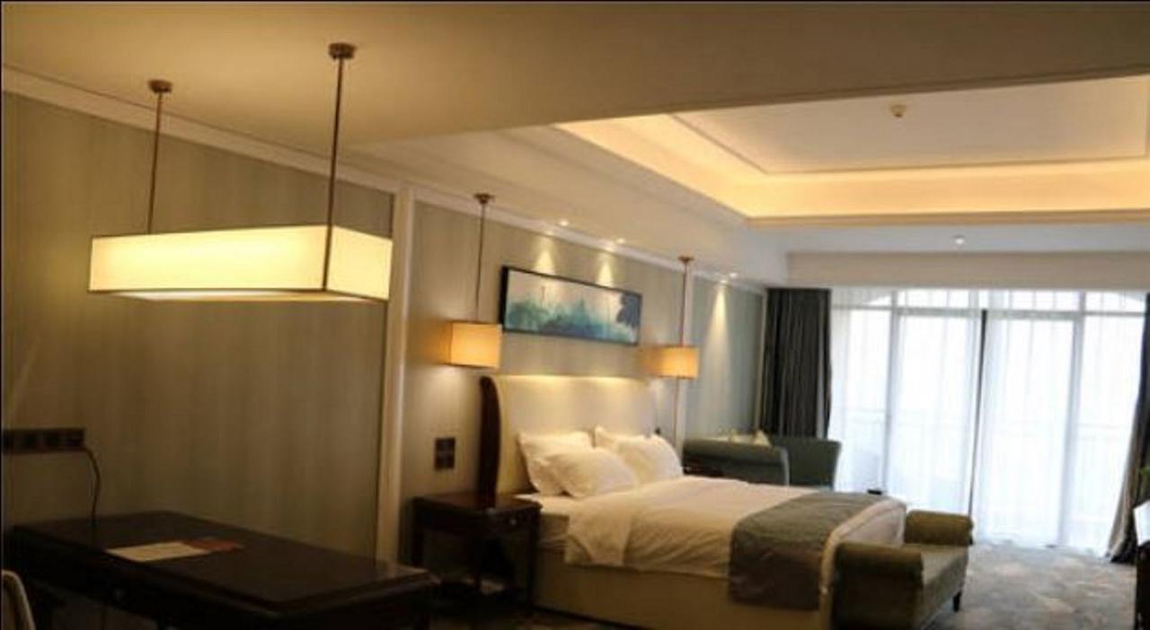Jinqian Jiahua International Hotel Chishui  Екстер'єр фото