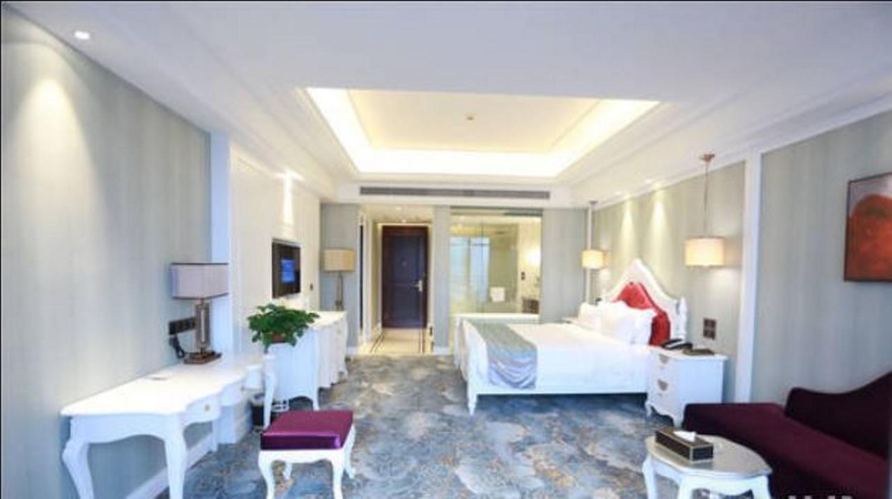 Jinqian Jiahua International Hotel Chishui  Екстер'єр фото