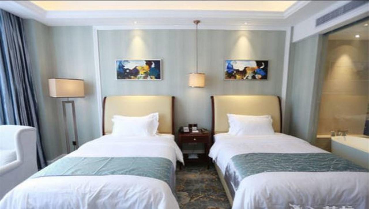 Jinqian Jiahua International Hotel Chishui  Екстер'єр фото
