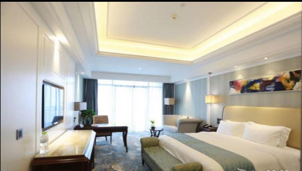 Jinqian Jiahua International Hotel Chishui  Екстер'єр фото