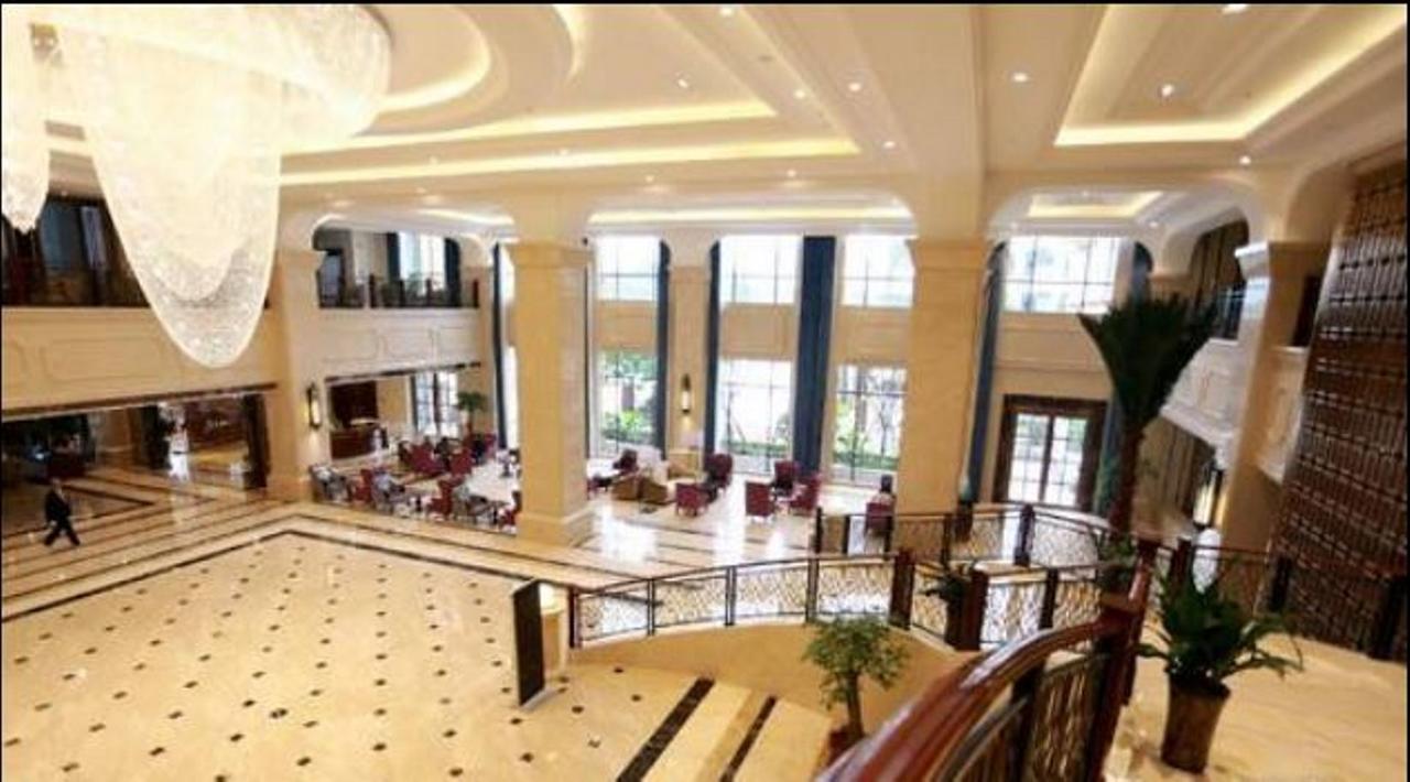 Jinqian Jiahua International Hotel Chishui  Екстер'єр фото