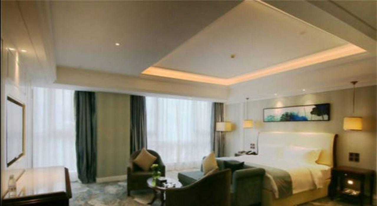 Jinqian Jiahua International Hotel Chishui  Екстер'єр фото